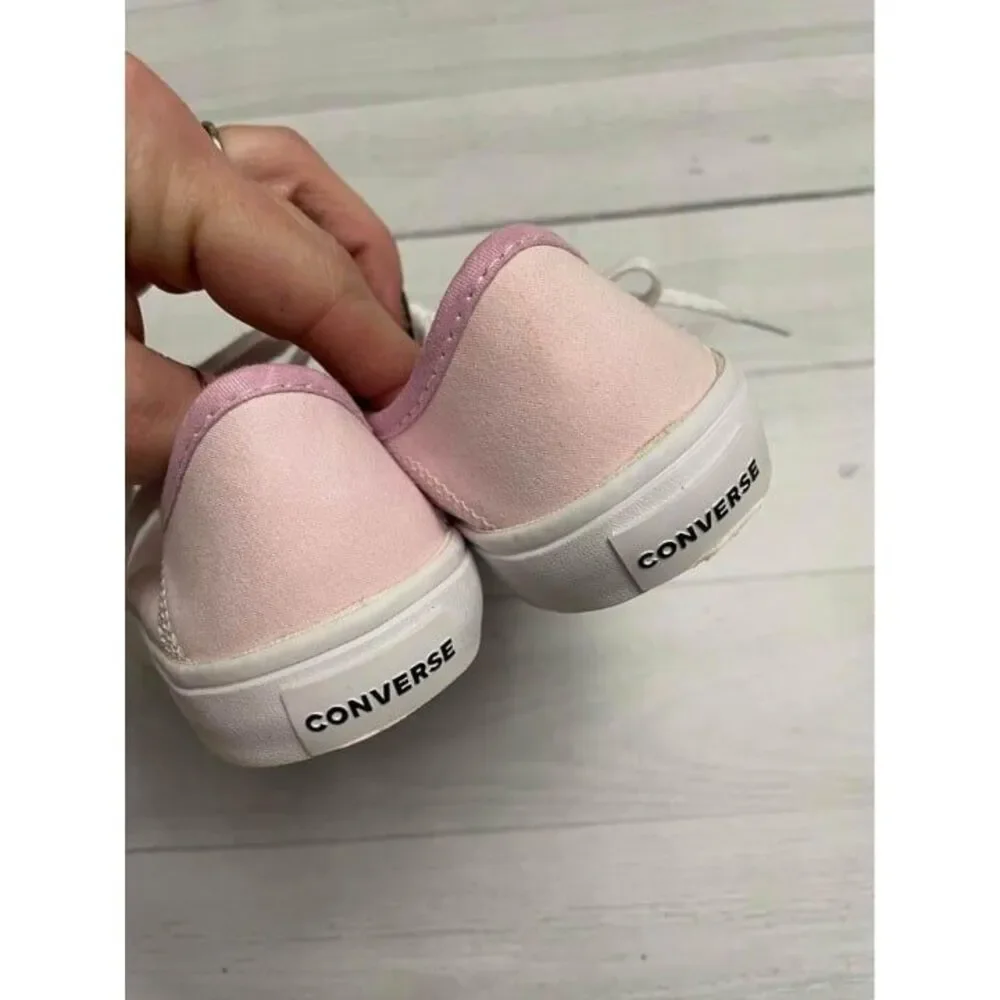 Toddler girls pink‎ converse shoes size 11
